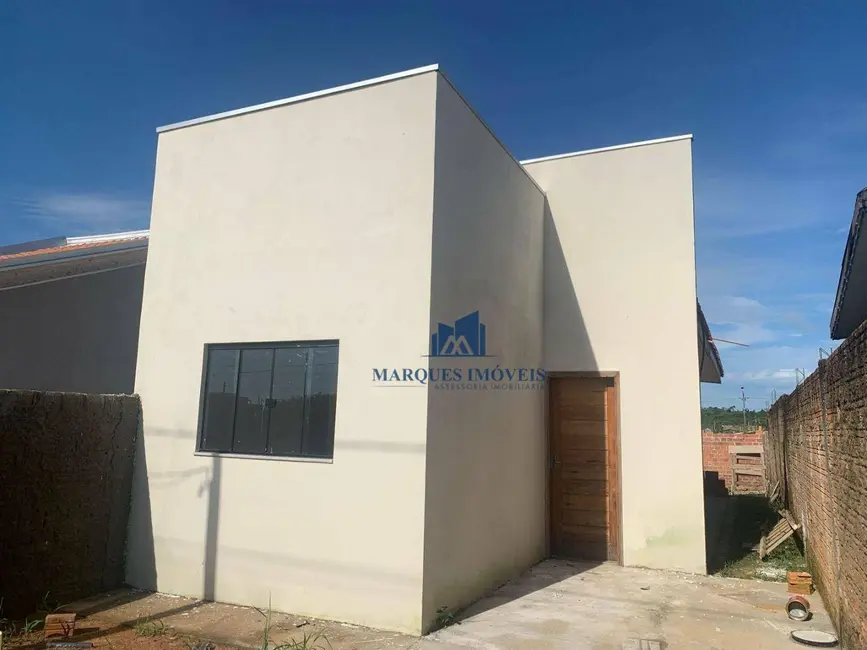 Foto 1 de Casa com 2 quartos à venda, 140m2 em Setor 10, Ariquemes - RO