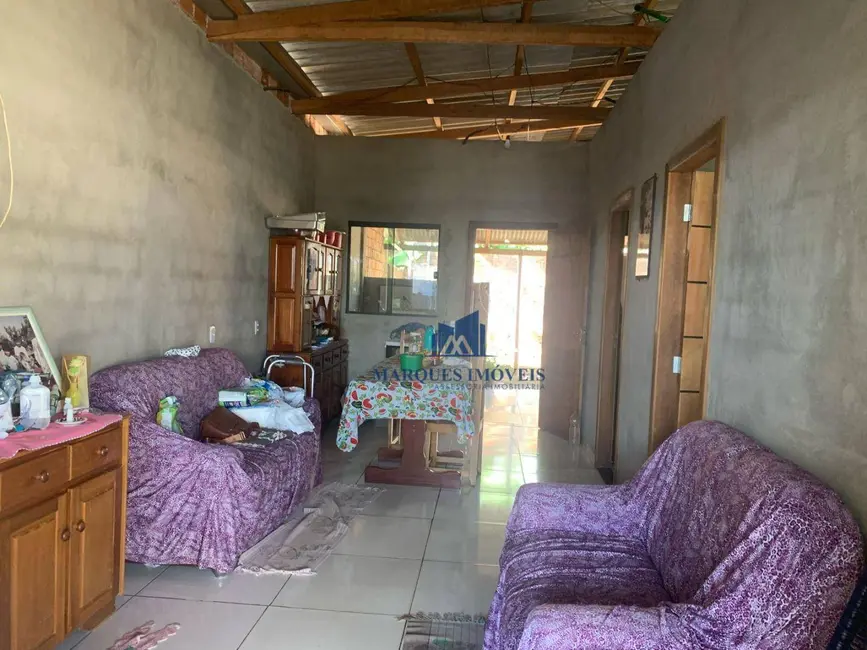 Foto 2 de Casa com 2 quartos à venda, 180m2 em Rota do Sol, Ariquemes - RO