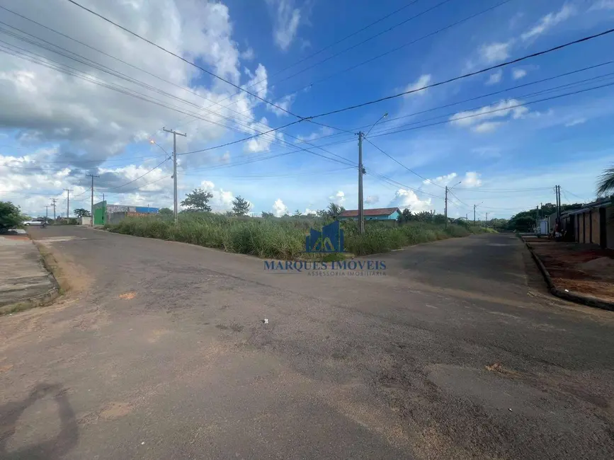 Foto 1 de Terreno / Lote à venda, 360m2 em Ariquemes - RO