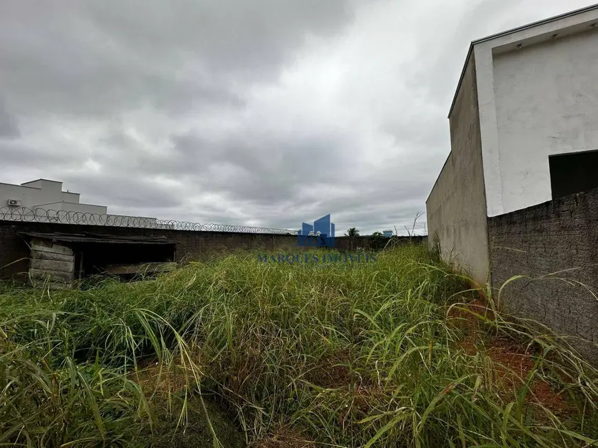 Foto 1 de Terreno / Lote à venda, 360m2 em Jardim América, Ariquemes - RO