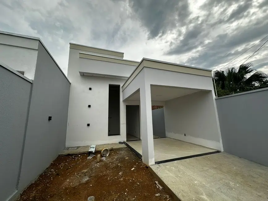 Foto 2 de Casa com 2 quartos à venda, 187m2 em Rota do Sol, Ariquemes - RO