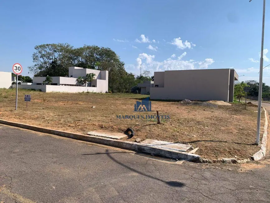 Foto 2 de Terreno / Lote à venda, 518m2 em Ariquemes - RO