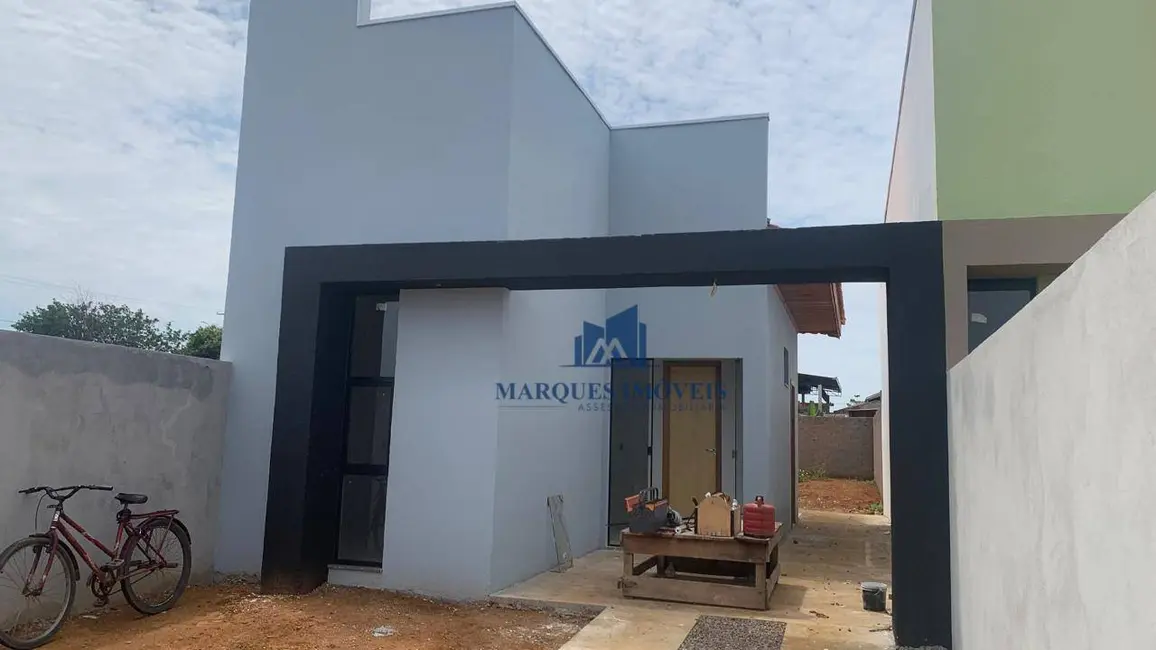 Foto 1 de Casa com 2 quartos à venda, 180m2 em Ariquemes - RO
