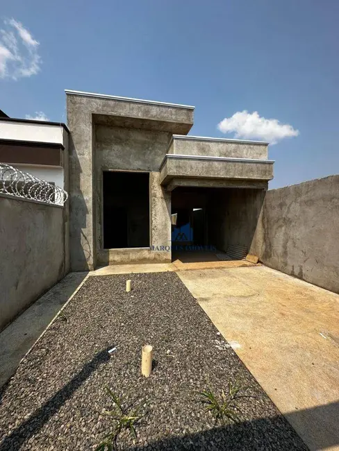 Foto 1 de Casa com 2 quartos à venda, 150m2 em Ariquemes - RO