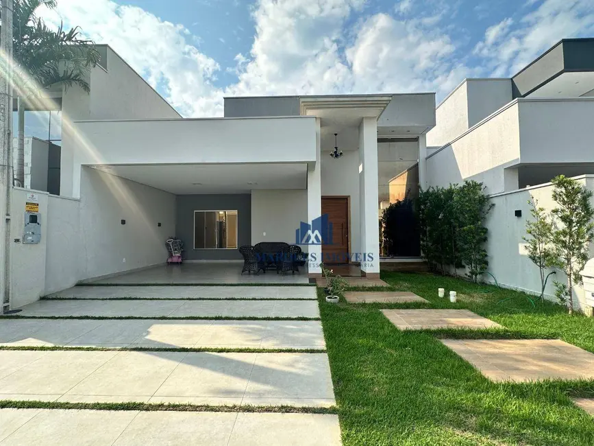 Foto 1 de Casa com 3 quartos à venda, 250m2 em Condomínio São Paulo, Ariquemes - RO
