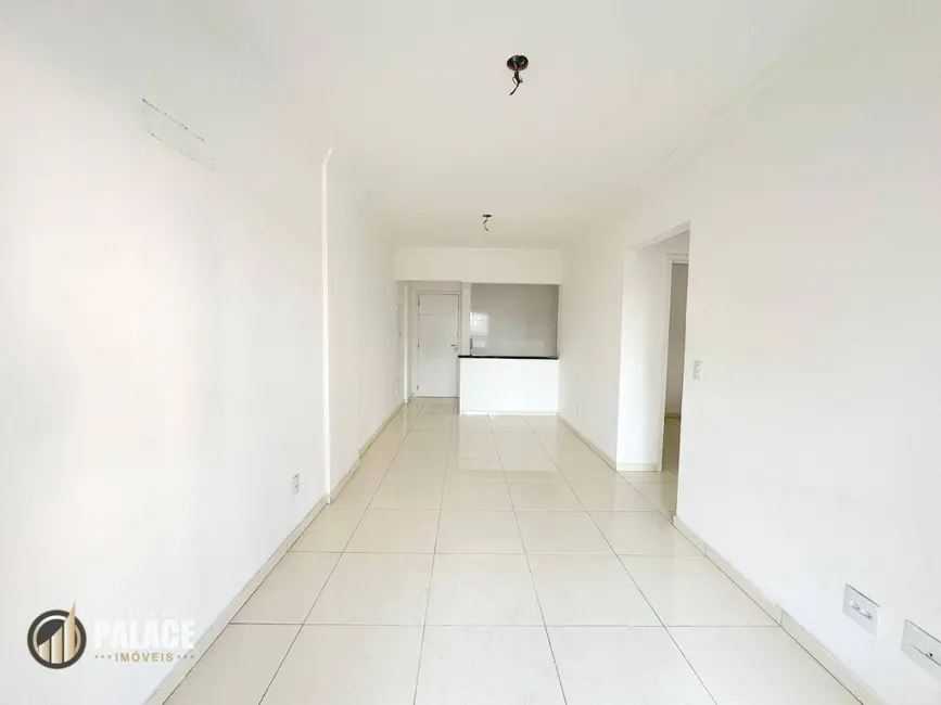 Apartamento com 2 quartos à venda, 122m2 em Aviação, Praia Grande - SP - imagem 3 Foto 3 de Apartamento com 2 quartos à venda, 122m2 em Aviação, Praia Grande - SP