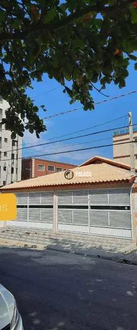 Casa com 2 quartos à venda, 125m2 em Praia Grande - SP - imagem 1 Foto 1 de Casa com 2 quartos à venda, 125m2 em Praia Grande - SP
