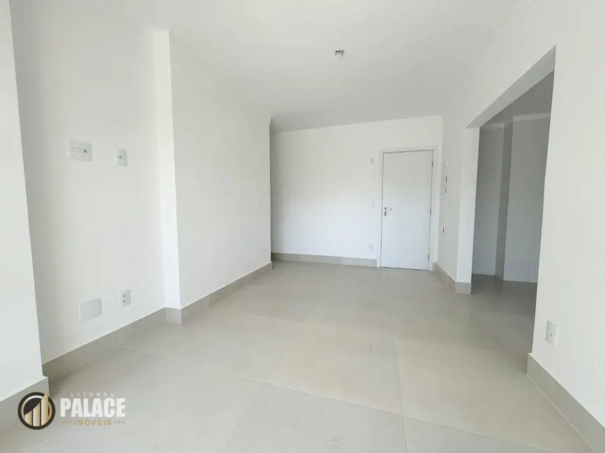 Foto 3 de Apartamento com 3 quartos à venda, 160m2 em Praia Grande - SP