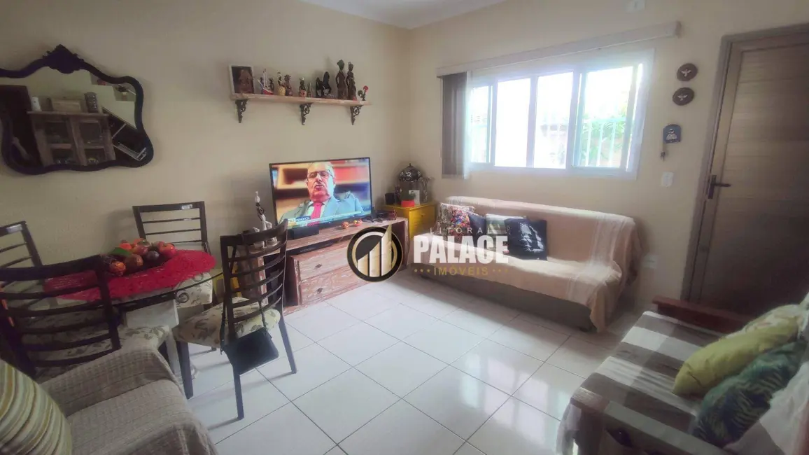 Sobrado com 2 quartos à venda, 90m2 em Praia Grande - SP - imagem 2 Foto 2 de Sobrado com 2 quartos à venda, 90m2 em Praia Grande - SP