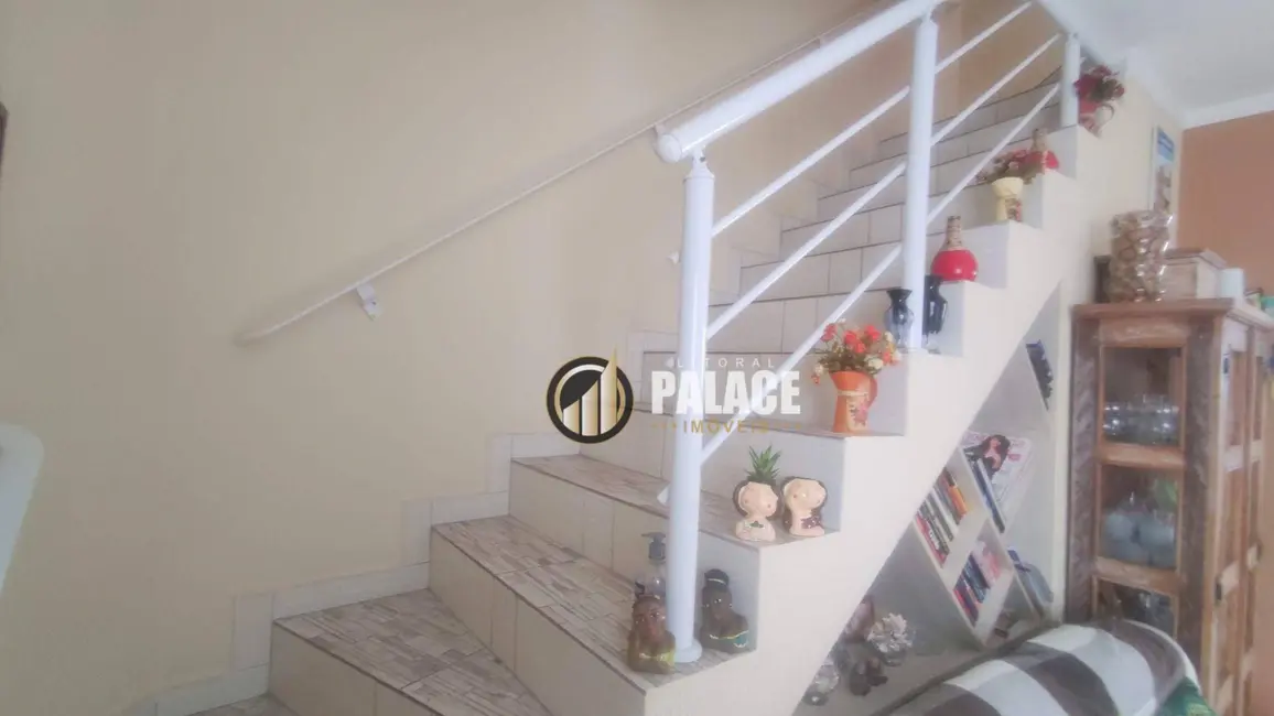 Sobrado com 2 quartos à venda, 90m2 em Praia Grande - SP - imagem 5 Foto 5 de Sobrado com 2 quartos à venda, 90m2 em Praia Grande - SP