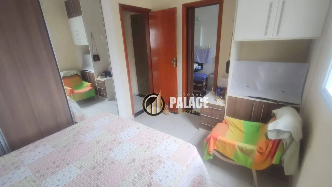 Sobrado com 2 quartos à venda, 90m2 em Praia Grande - SP - imagem 9 Foto 9 de Sobrado com 2 quartos à venda, 90m2 em Praia Grande - SP