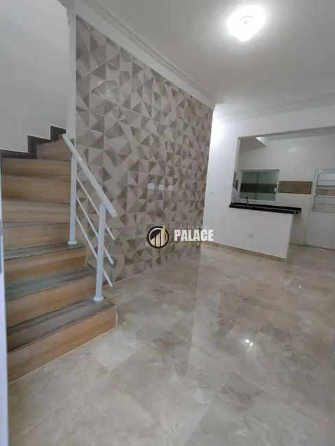 Foto 1 de Sobrado com 2 quartos à venda, 54m2 em Praia Grande - SP