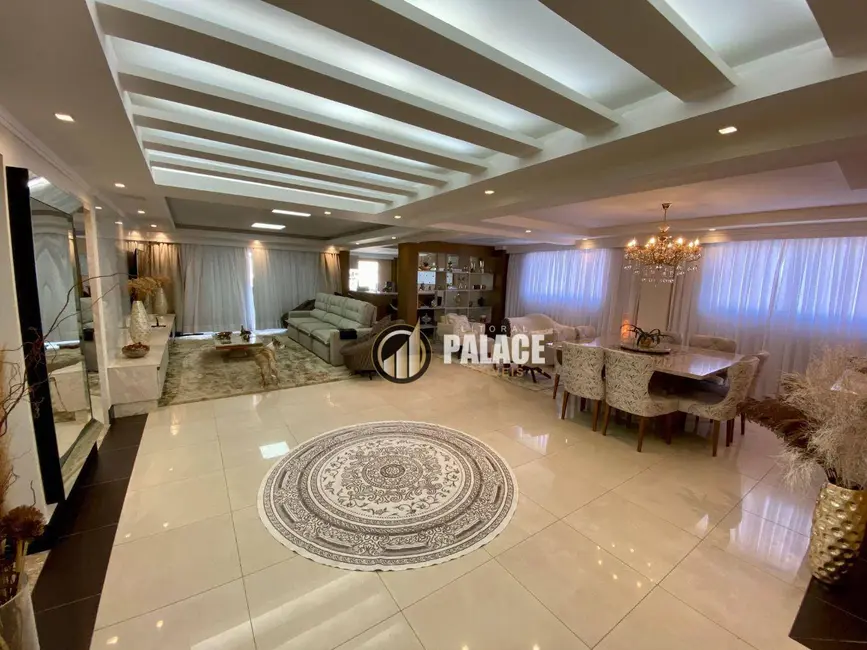 Cobertura com 3 quartos à venda, 450m2 em Canto do Forte, Praia Grande - SP - imagem 1 Foto 1 de Cobertura com 3 quartos à venda, 450m2 em Canto do Forte, Praia Grande - SP