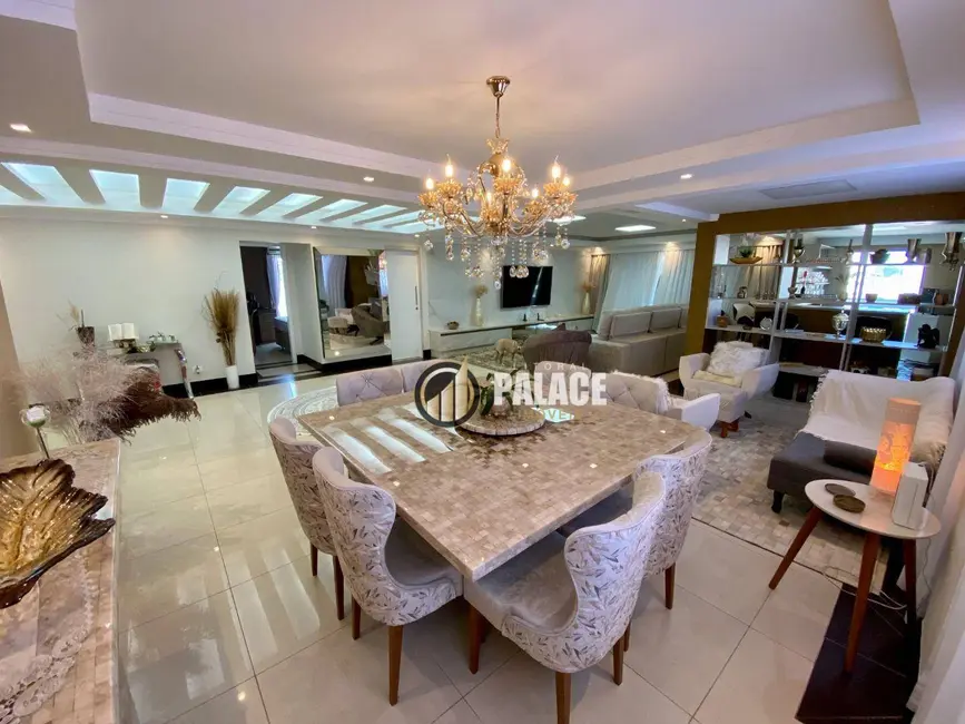 Cobertura com 3 quartos à venda, 450m2 em Canto do Forte, Praia Grande - SP - imagem 2 Foto 2 de Cobertura com 3 quartos à venda, 450m2 em Canto do Forte, Praia Grande - SP
