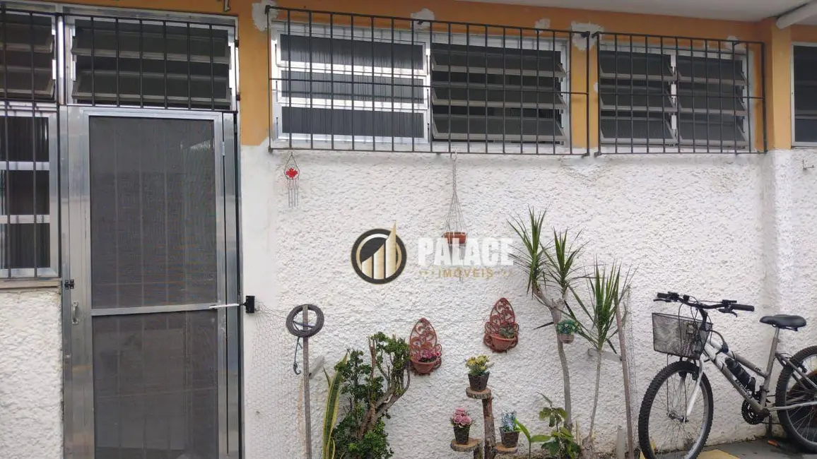 Foto 6 de Casa de Condomínio com 2 quartos à venda, 59m2 em Praia Grande - SP