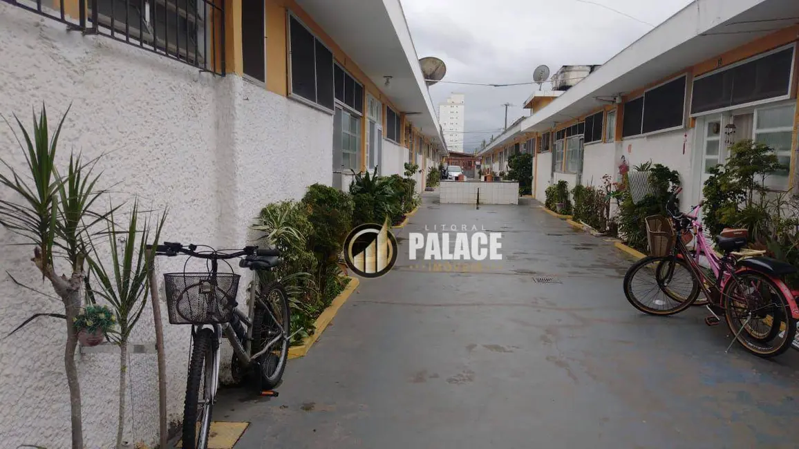 Foto 2 de Casa de Condomínio com 2 quartos à venda, 59m2 em Praia Grande - SP