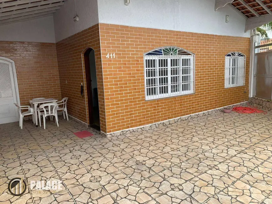 Foto 2 de Casa com 3 quartos à venda, 153m2 em Praia Grande - SP