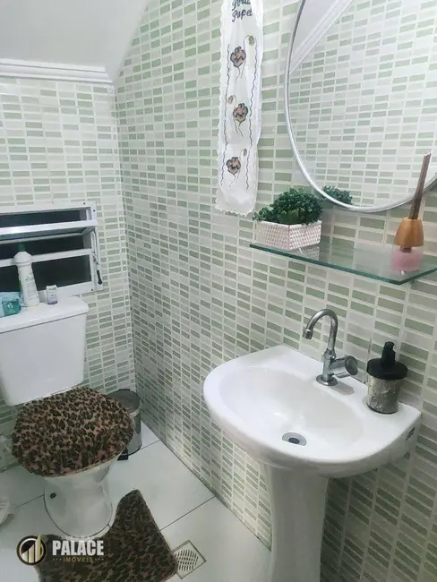 Sobrado com 2 quartos à venda, 80m2 em Praia Grande - SP - imagem 7 Foto 7 de Sobrado com 2 quartos à venda, 80m2 em Praia Grande - SP