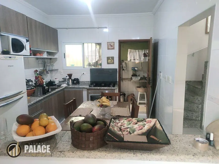 Sobrado com 2 quartos à venda, 80m2 em Praia Grande - SP - imagem 5 Foto 5 de Sobrado com 2 quartos à venda, 80m2 em Praia Grande - SP