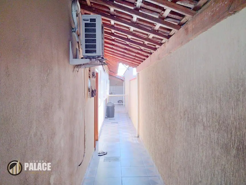 Foto 9 de Casa com 2 quartos à venda, 125m2 em Praia Grande - SP