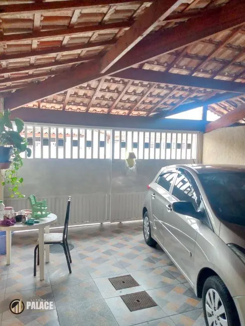 Foto 6 de Casa com 2 quartos à venda, 125m2 em Praia Grande - SP