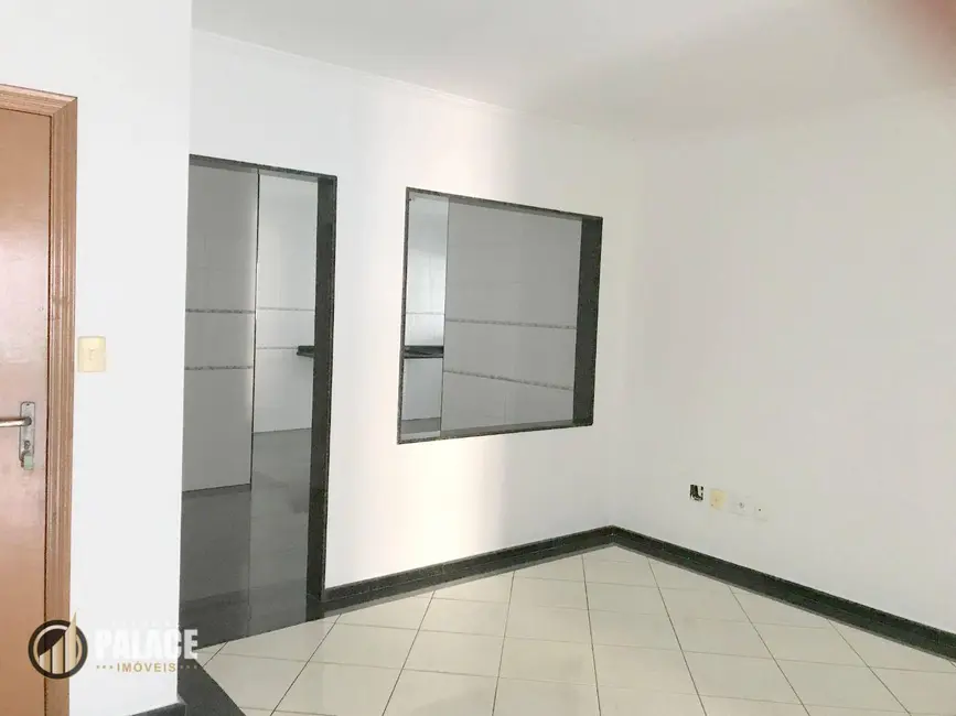 Foto 4 de Apartamento com 3 quartos à venda, 200m2 em Tupi, Praia Grande - SP