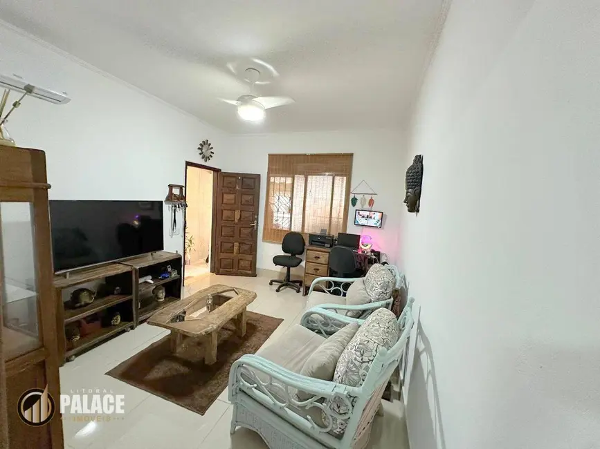 Foto 1 de Casa com 3 quartos à venda, 150m2 em Praia Grande - SP