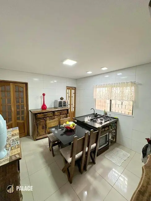 Foto 7 de Casa com 3 quartos à venda, 150m2 em Praia Grande - SP
