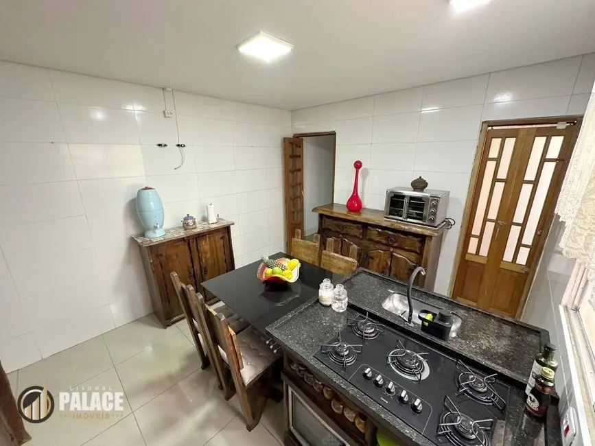 Foto 5 de Casa com 3 quartos à venda, 150m2 em Praia Grande - SP