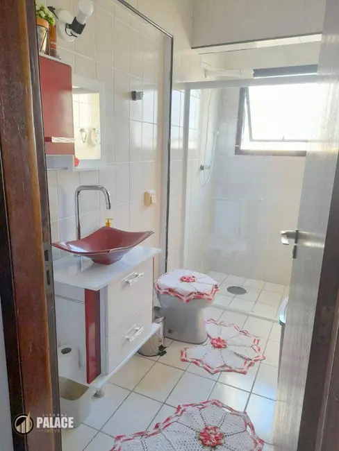 Apartamento com 2 quartos à venda, 180m2 em Aviação, Praia Grande - SP - imagem 8 Foto 8 de Apartamento com 2 quartos à venda, 180m2 em Aviação, Praia Grande - SP