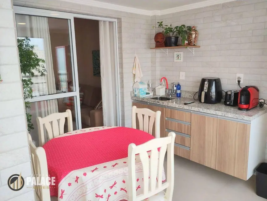 Apartamento com 2 quartos à venda, 150m2 em Praia Grande - SP - imagem 4 Foto 4 de Apartamento com 2 quartos à venda, 150m2 em Praia Grande - SP