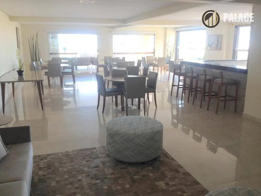 Apartamento com 3 quartos à venda, 232m2 em Aviação, Praia Grande - SP - imagem 8 Foto 8 de Apartamento com 3 quartos à venda, 232m2 em Aviação, Praia Grande - SP