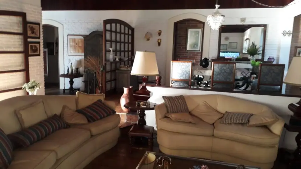 Foto 9 de Casa com 6 quartos à venda, 1080m2 em Sao Sebastiao - SP