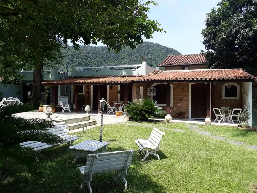 Foto 2 de Casa com 6 quartos à venda, 1080m2 em Sao Sebastiao - SP