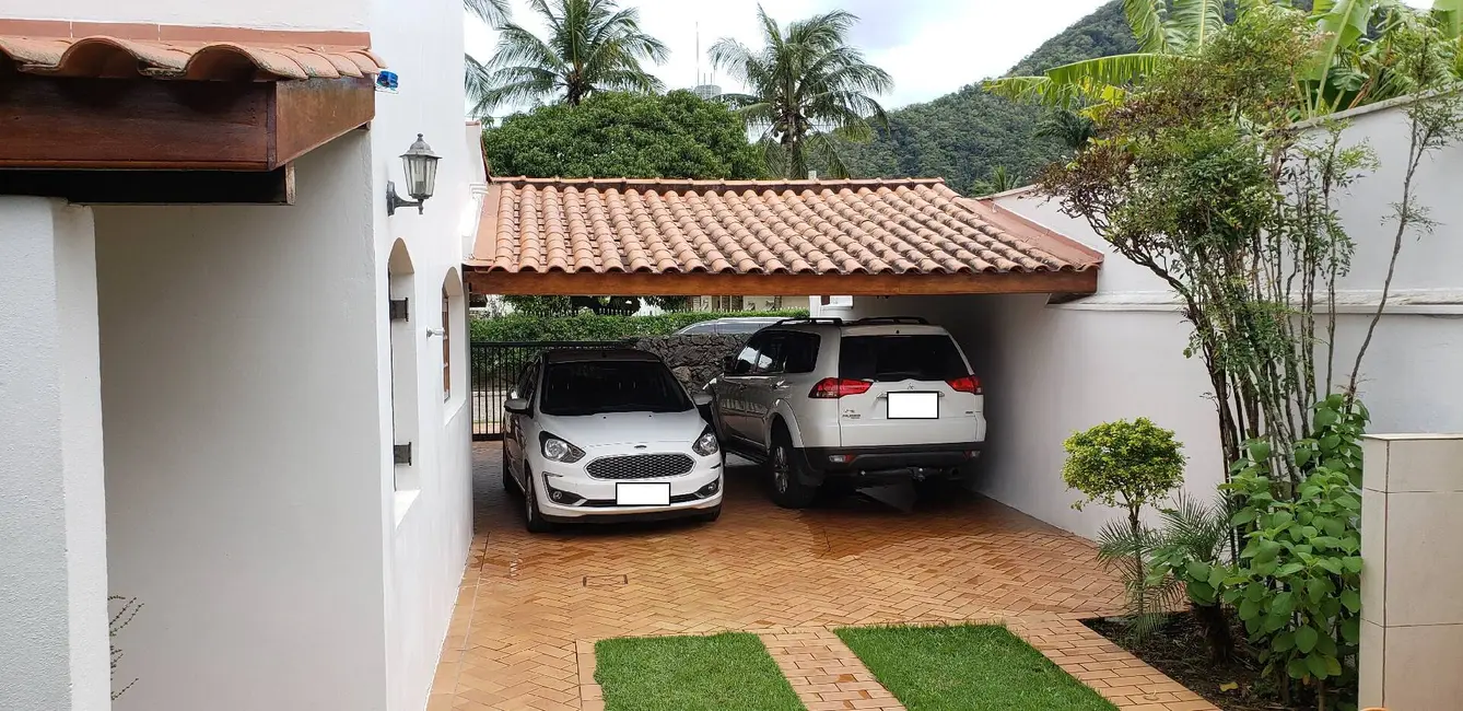 Foto 2 de Casa com 4 quartos à venda, 375m2 em Sao Sebastiao - SP