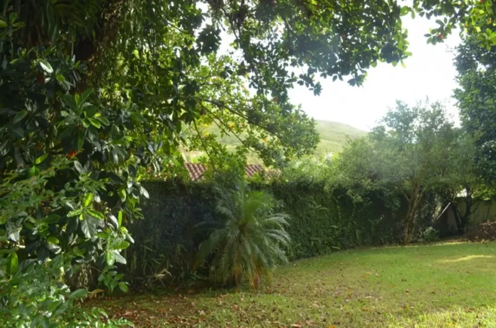 Foto 3 de Casa com 2 quartos à venda, 500m2 em Sao Sebastiao - SP