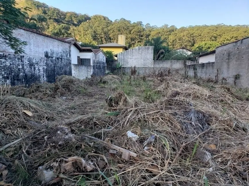 Foto 2 de Terreno / Lote à venda, 378m2 em Sao Sebastiao - SP