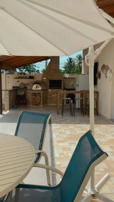 Foto 2 de Casa com 3 quartos à venda, 320m2 em Sao Sebastiao - SP