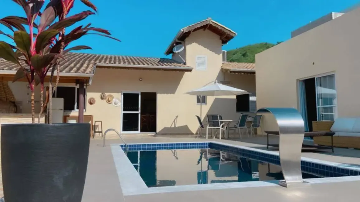 Foto 5 de Casa com 3 quartos à venda, 320m2 em Sao Sebastiao - SP