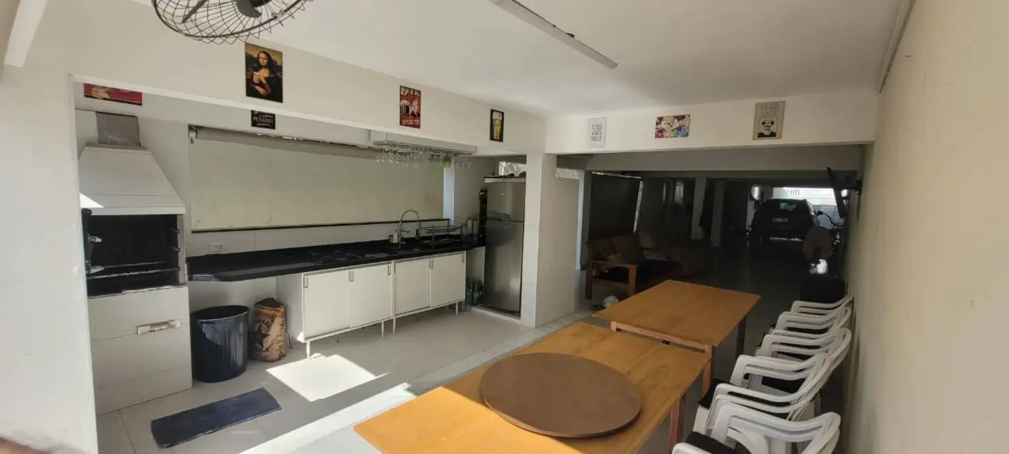 Foto 2 de Casa com 3 quartos à venda, 233m2 em Sao Sebastiao - SP