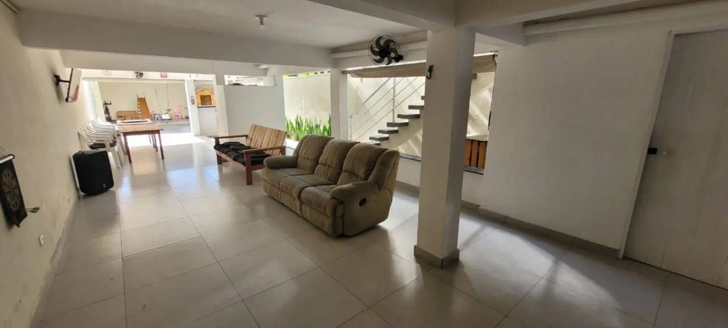 Foto 4 de Casa com 3 quartos à venda, 233m2 em Sao Sebastiao - SP