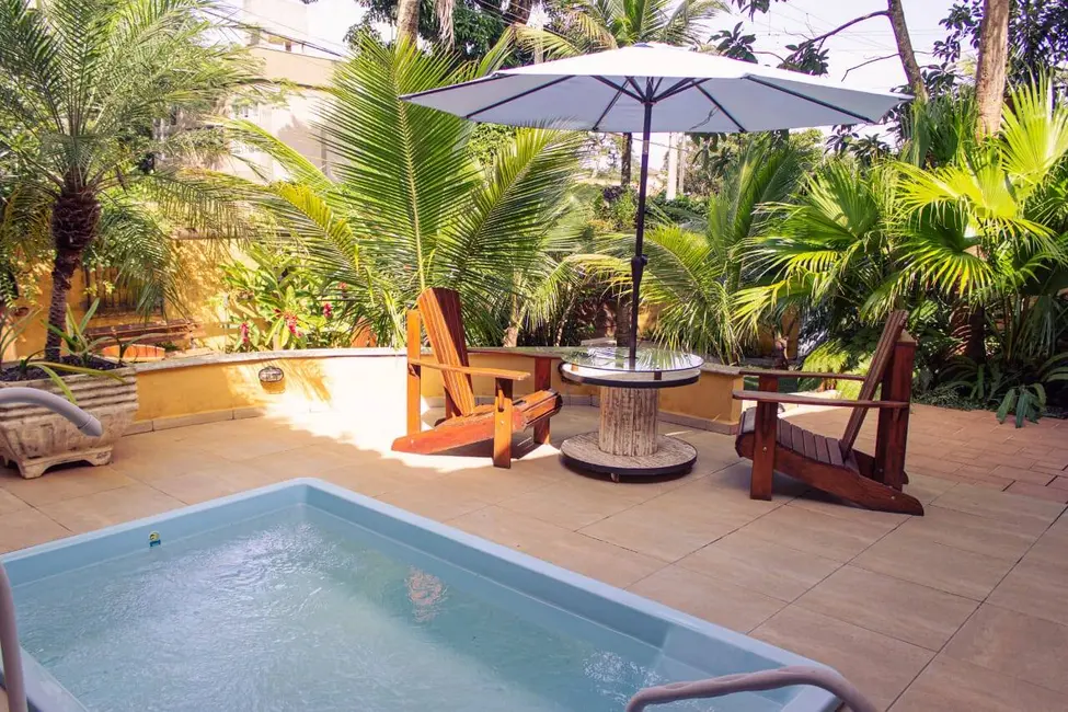 Foto 1 de Casa com 3 quartos à venda, 528m2 em Sao Sebastiao - SP