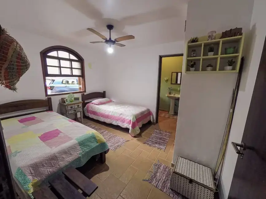 Foto 8 de Casa com 3 quartos à venda, 528m2 em Sao Sebastiao - SP