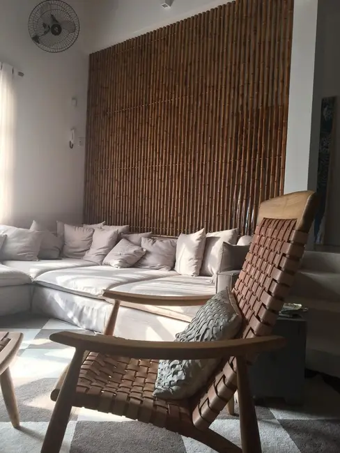 Foto 3 de Casa com 6 quartos à venda, 600m2 em Sao Sebastiao - SP