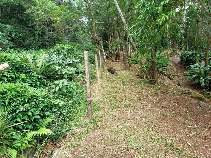 Foto 4 de Terreno / Lote à venda, 650m2 em Sao Sebastiao - SP