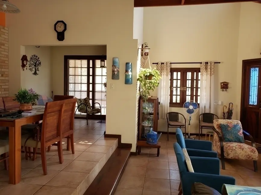 Foto 7 de Casa com 3 quartos à venda, 461m2 em Sao Sebastiao - SP