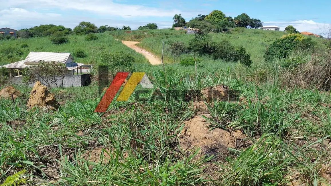 Foto 1 de Terreno / Lote à venda, 600m2 em Vilatur, Saquarema - RJ