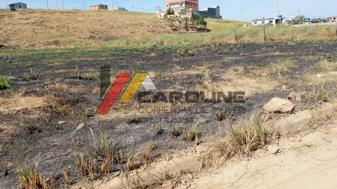Foto 2 de Terreno / Lote à venda, 450m2 em Rio da Areia (Bacaxá), Saquarema - RJ