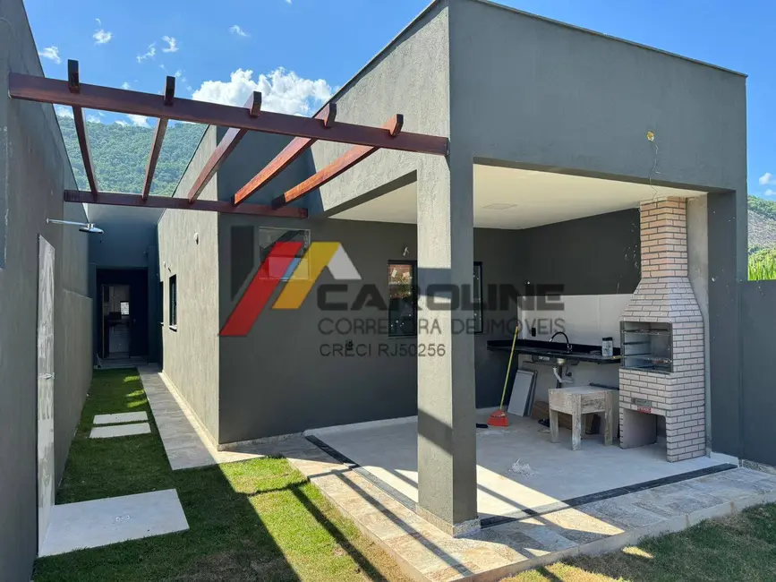 Foto 2 de Casa com 3 quartos à venda, 240m2 em Barroco (Itaipuaçu), Marica - RJ