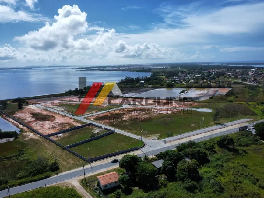 Terreno / Lote à venda, 1000m2 em Araruama - RJ - imagem 1 Foto 1 de Terreno / Lote à venda, 1000m2 em Araruama - RJ